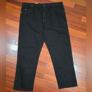 NWT Wrangler Rugged Weat Relaxed Fit Boot Cut Black Mens Jeans 46x32